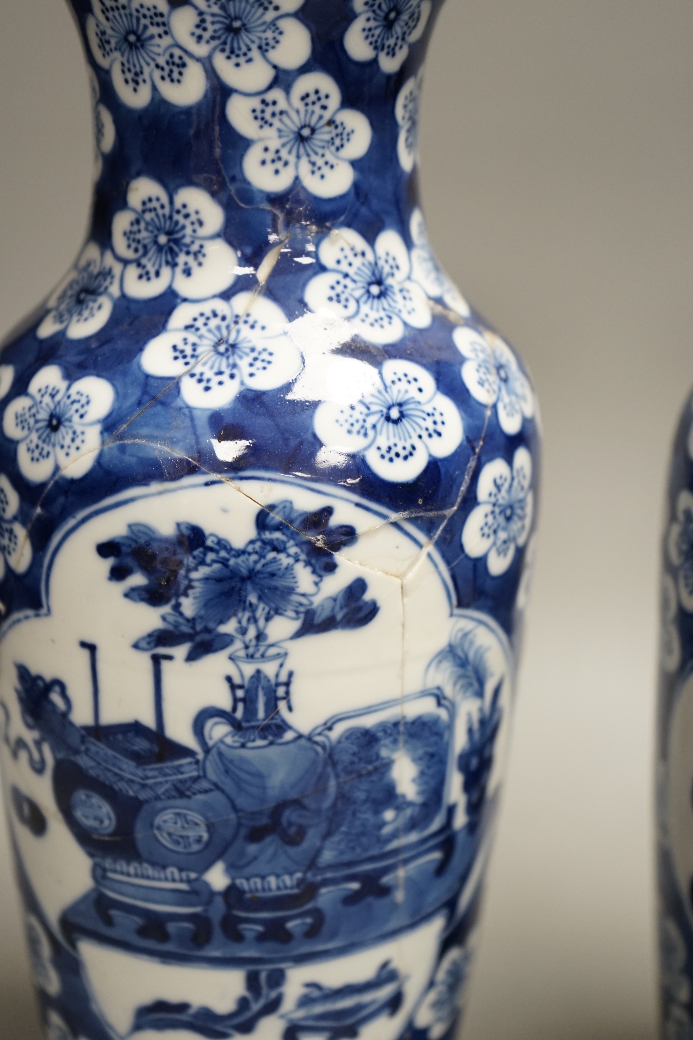 A pair of Chinese blue and white vases, c.1900, 30cm